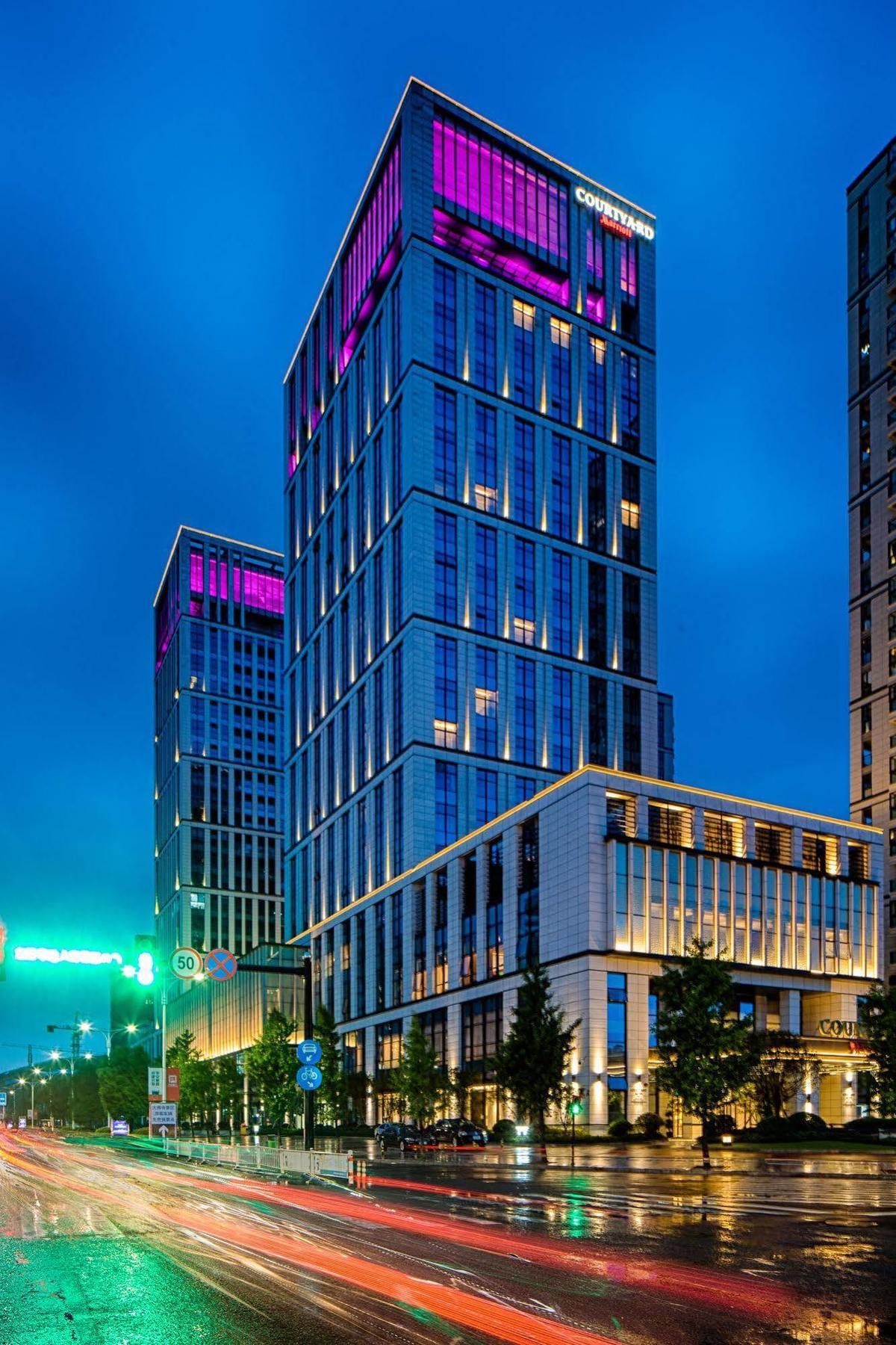 คอร์ตยาร์ด ซินฉาง Hotel Xinchang ภายนอก รูปภาพ