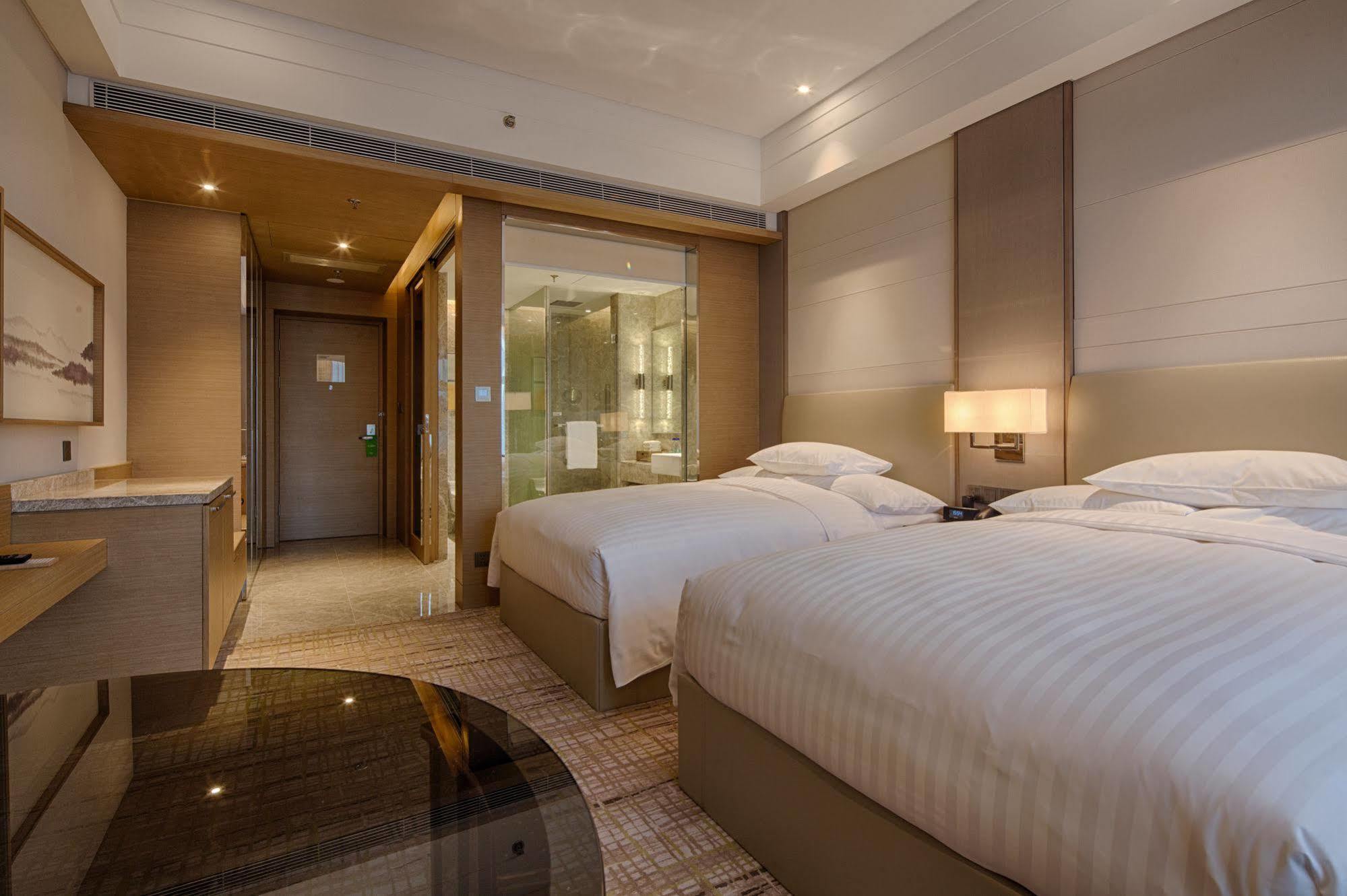 คอร์ตยาร์ด ซินฉาง Hotel Xinchang ภายนอก รูปภาพ